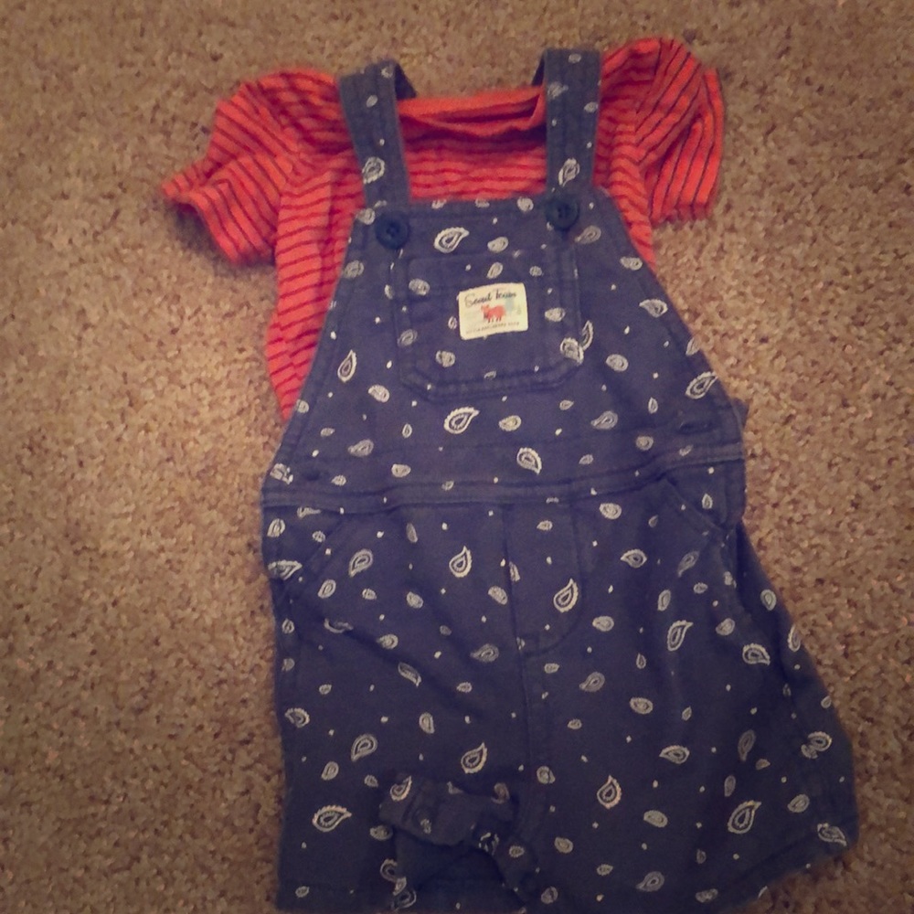 Baby clothes